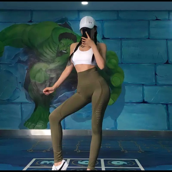 Pants - Military Green Seamless Leggings